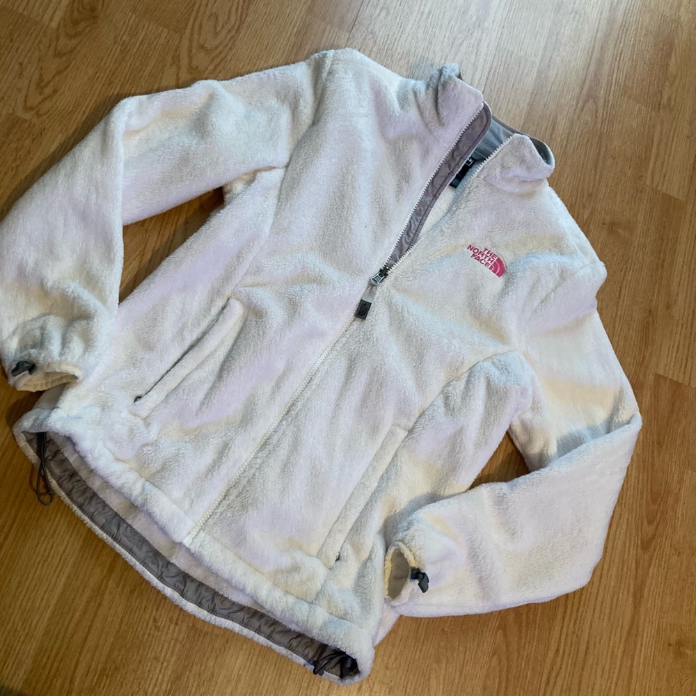 White North Face